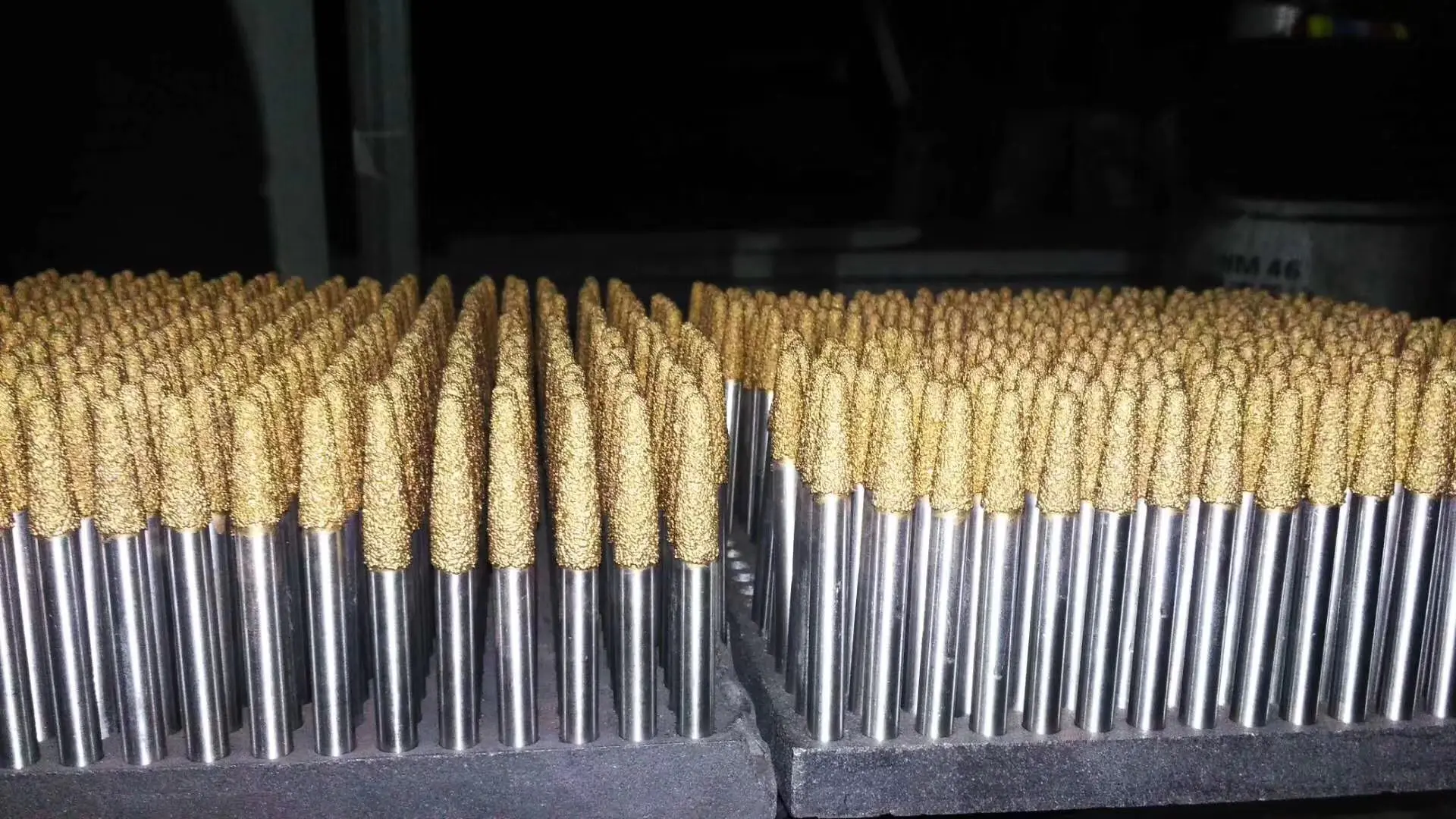 Vacuum Brazing of Diamond Tools Hero 1