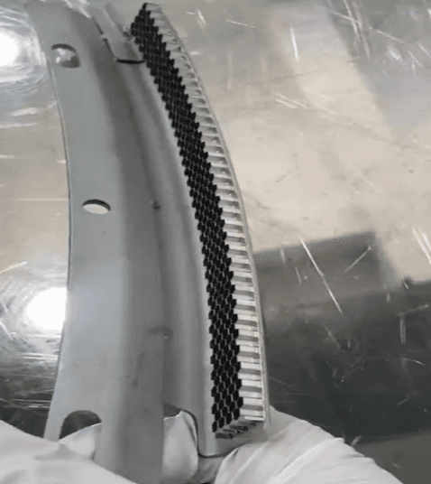 Vacuum Brazing of Stainless Steel Sheet & Honeycomb for Heat Dissipation Hero 1